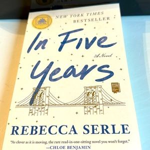 NEW YORK TIMES
BESTSELLER- In Five Years. BOOK